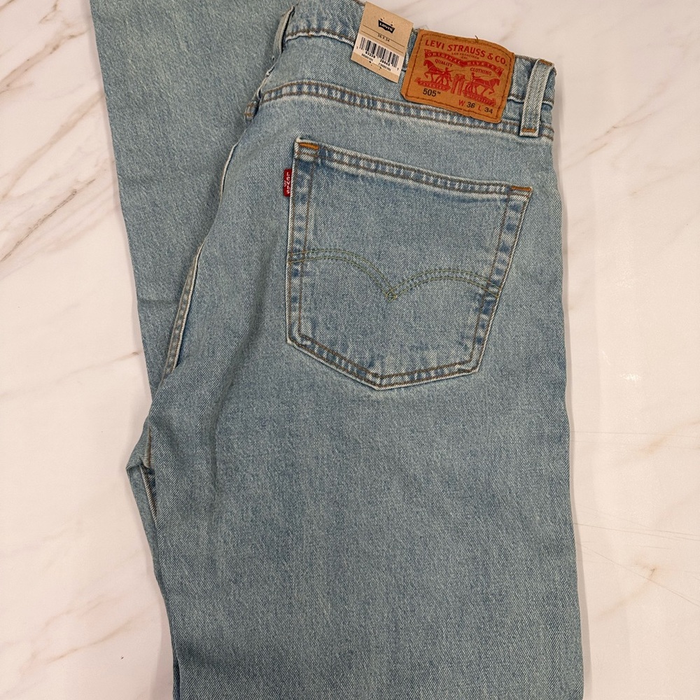 NWT Levi's 505 Blue Straight Jeans Classic Denim